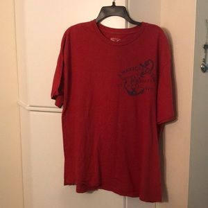 American Living men’s T-shirt